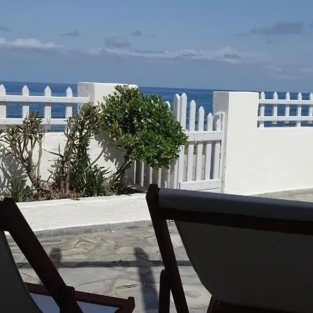 Villa Splendid Santorini Bella House 3 Bedrooms Private Terrace And Beautiful Sea Views Monolithos