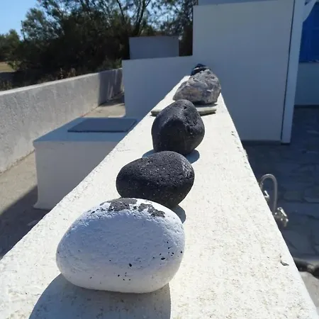 Splendid Santorini Bella House 3 Bedrooms Private Terrace And Beautiful Sea Views * Monolitos